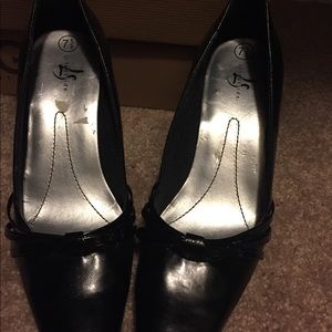 Black shoes